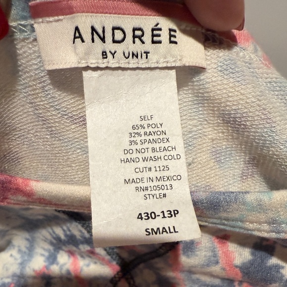 Andree by Unit tie dye sweater - Picture 4 of 7